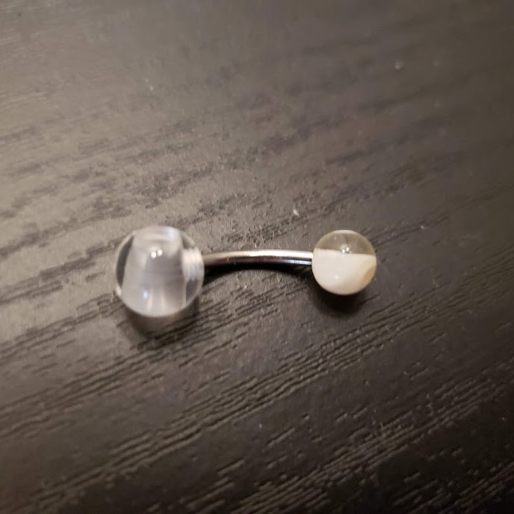 Belly Button Ring - Picture 2 of 2